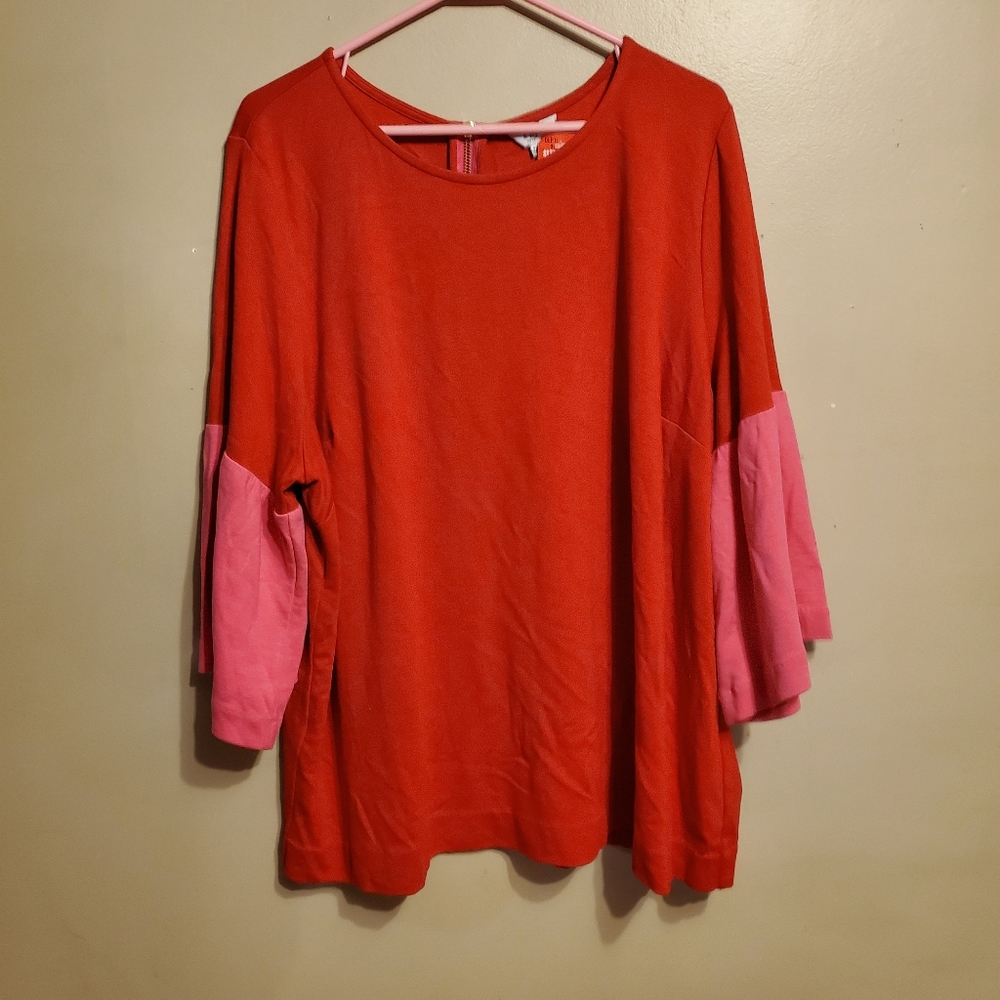 Nwt crown & ivy batwing sleeve top size 2x